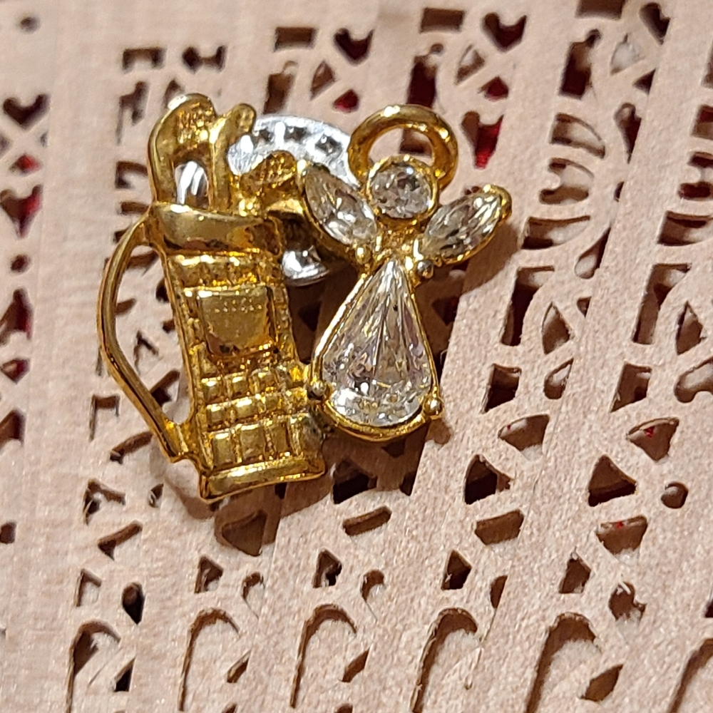 Angel Golf Pin for sale
